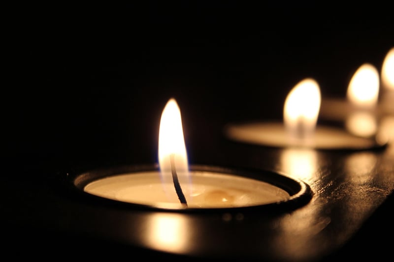 Candlelit Glow